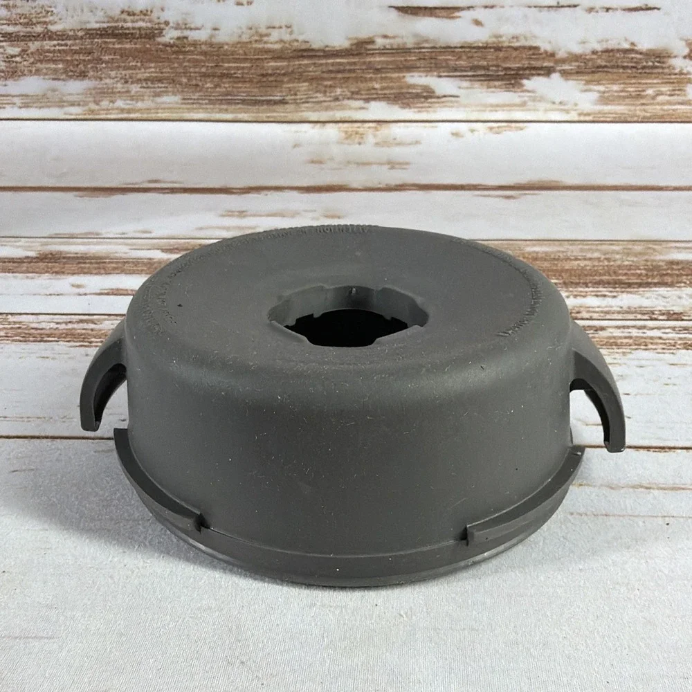 Authentic Vitamix Rubber Lid Only for 64oz Low Profile Blender Pitcher 102047-A
